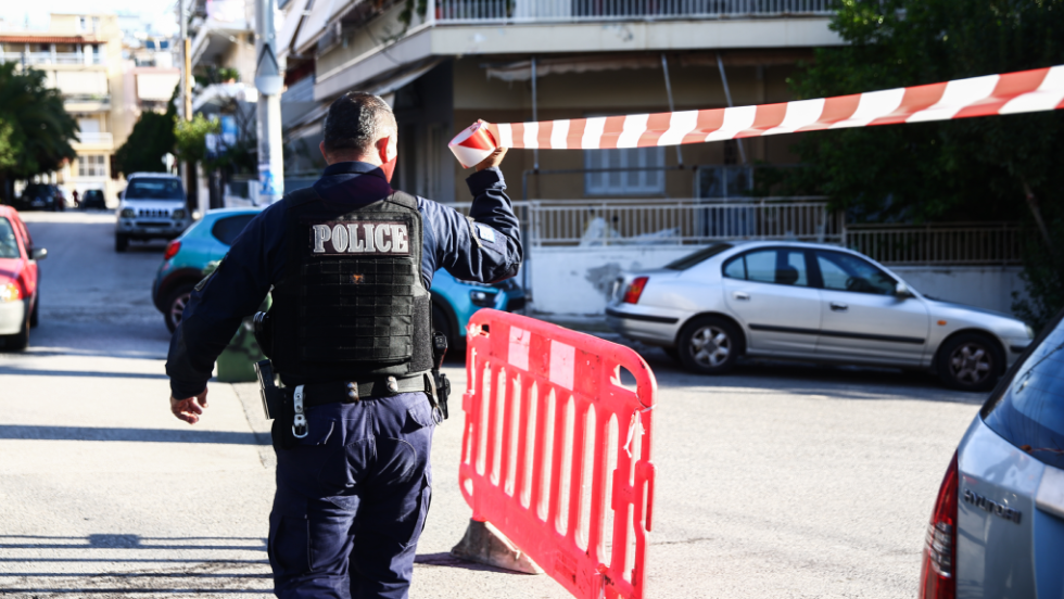 Ισχυρή έκρηξη σε κλαμπ στο Μπουρνάζι τα ξημερώματα